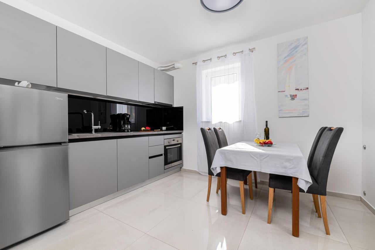 Apartment Bellistra Rabac Eksteriør billede